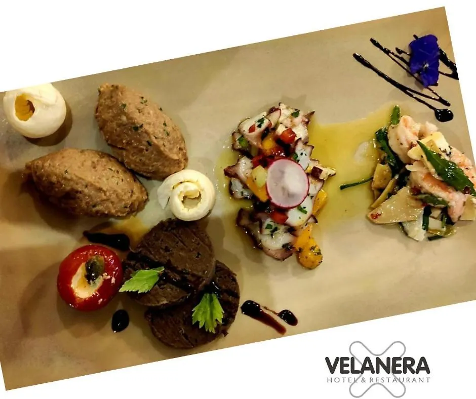 Velanera Hotel & Restaurant Sisan