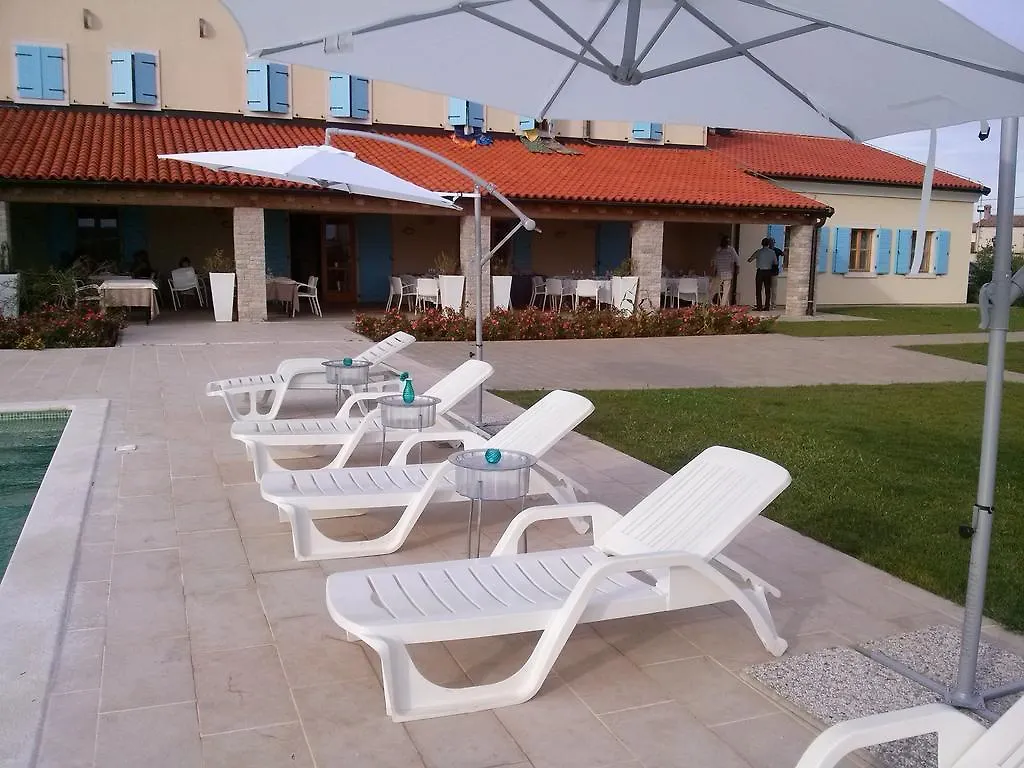 Velanera Hotel & Restaurant Sisan Croatia